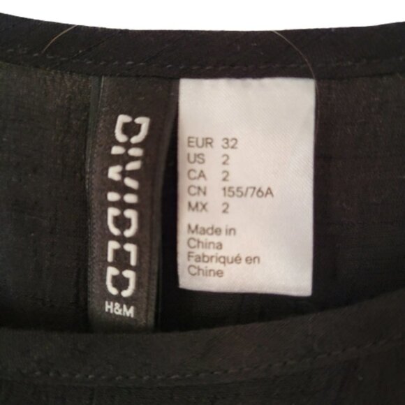 Divided crop adjustable strap top - Picture 3 of 5